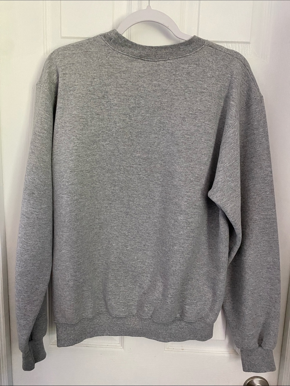 🚨Priced for quick sale🚨 Vintage Y2K Oklahoma Grey Crewneck Sweatshirt w Red Logo - Picture 4 of 4